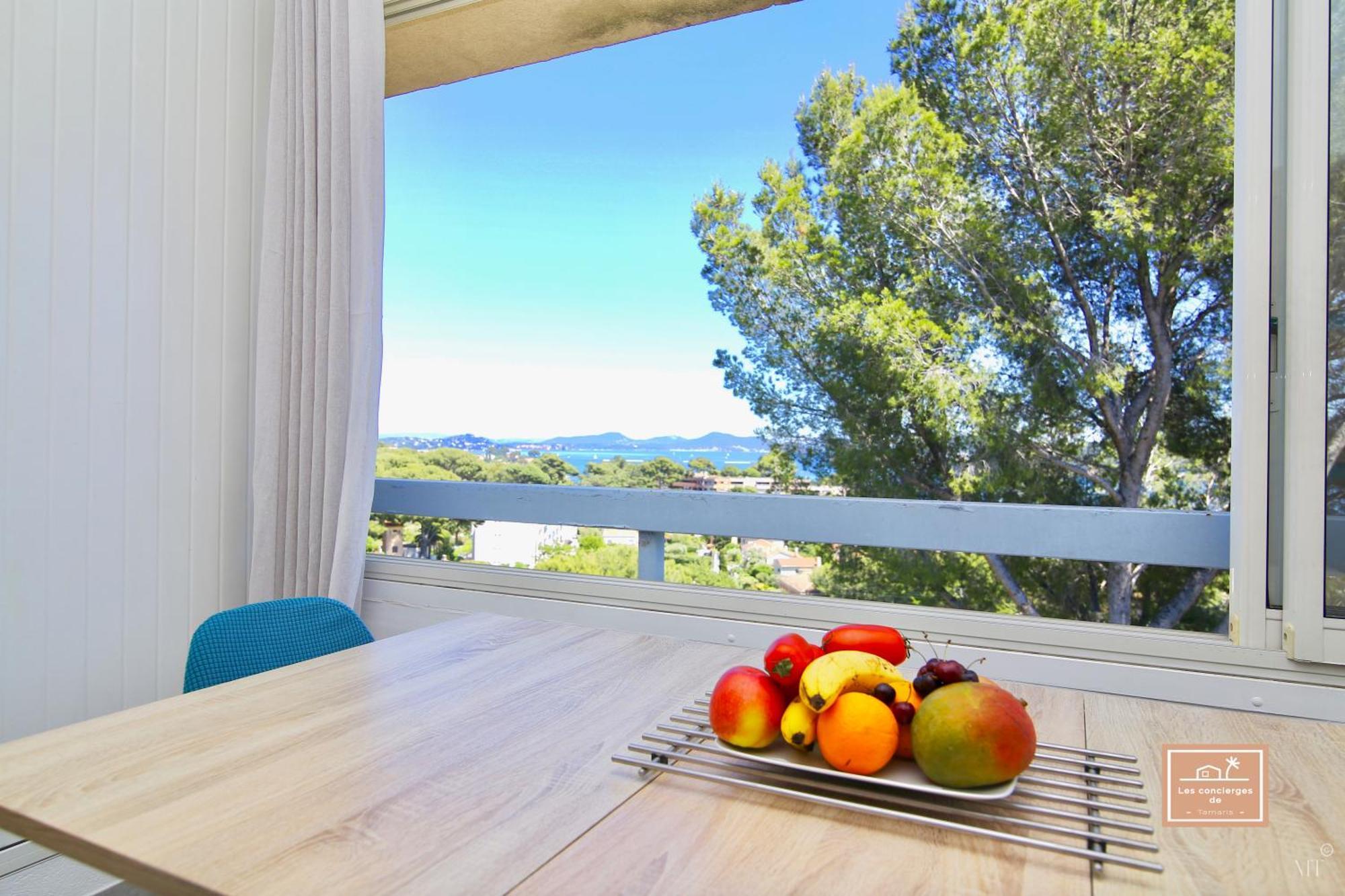 Super logement, 2 chambres, vue mer et piscine La Seyne-sur-Mer Extérieur photo